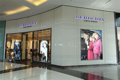 burberry outlet locations